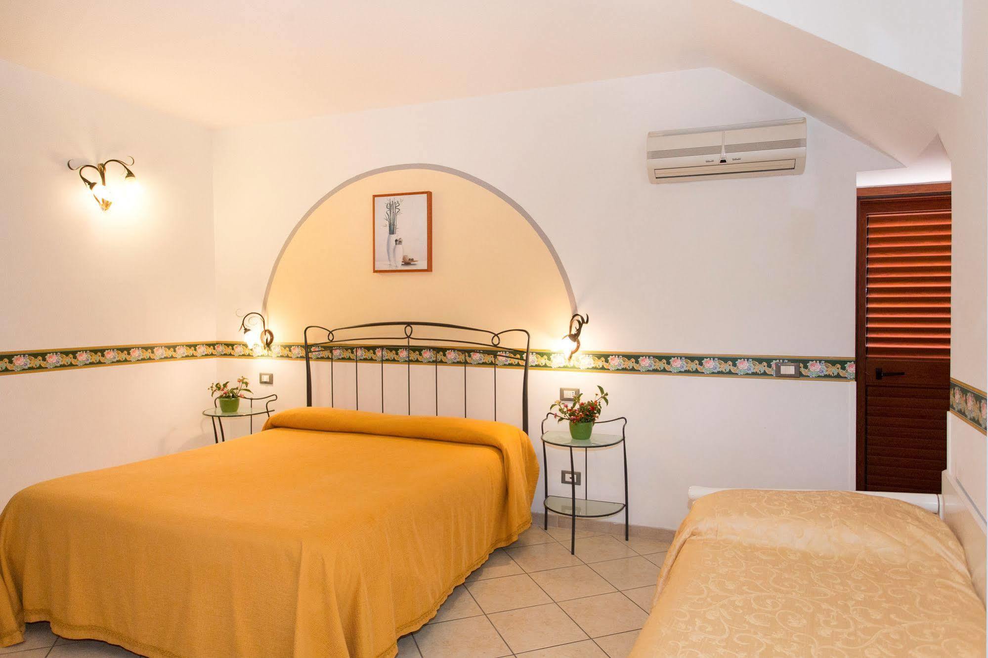 Il Rifugio Di Ela Villa Furore Luaran gambar