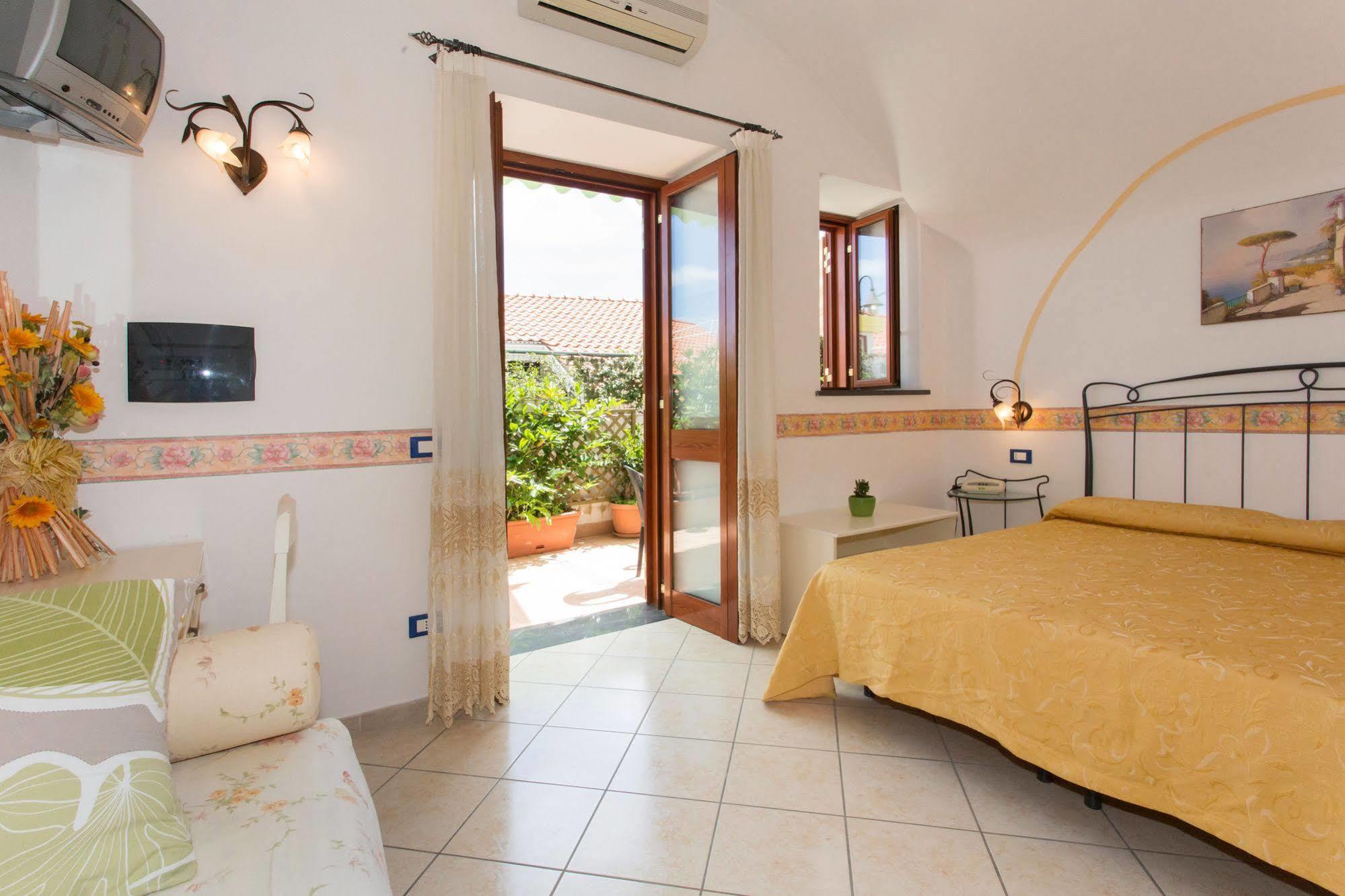 Il Rifugio Di Ela Villa Furore Luaran gambar